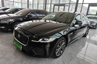 捷豹XFL 2022款 XFL 2.0T P250 两驱精英运动版