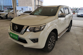 日产 途达 2018款 2.5L 自动两驱豪华版