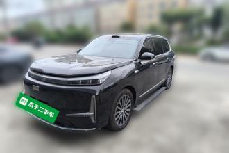 吉利银河 银河M9 2025款 230km 两驱探索版