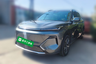 吉利银河 银河星舰7 EM-i 2025款 120km 启航+版
