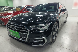 奥迪A6L 2022款 45 TFSI quattro 臻选动感型
