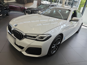 宝马5系 2022款 改款二 525Li M运动套装