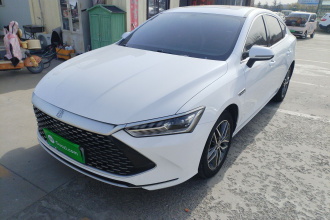 比亚迪 秦PLUS 2023款 冠军版 DM-i 120KM领先型