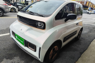 宝骏KiWi EV 2022款 设计师轻享版 三元锂