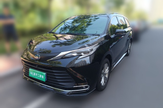丰田 赛那SIENNA 2023款 2.5L混动 舒适版
