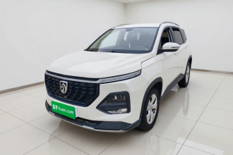 宝骏530 2020款 1.5T 手动豪华型 5座