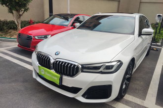 宝马5系 2022款 改款二 530Li 尊享型 M运动套装