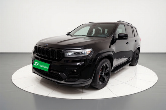 Jeep 大指挥官PHEV 2022款 2.0T 插电混动版