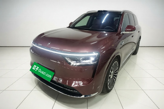 鸿蒙智行 问界M8 2025款 增程 Ultra版 53.4kWh 5座版 (192线激光雷达）