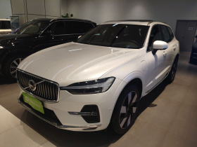 沃尔沃XC60新能源 2025款 插电式混动 长续航四驱智雅豪华版