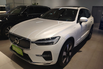 沃尔沃XC60新能源 2025款 插电式混动 长续航四驱智雅豪华版