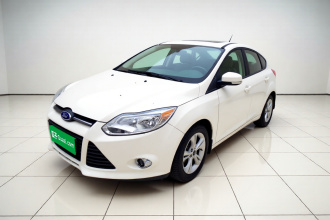 福特 福克斯 2012款 三厢 1.6L 自动风尚型