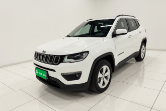 Jeep 指南者 2020款 220T 自动领先版