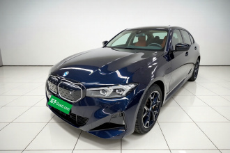 宝马i3 2024款 eDrive 40 L 曜夜套装