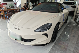 名爵 MG Cyberster 2024款 501km 魅力心动版