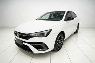 荣威i5 2021款 1.5L CVT铂金版