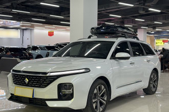 宝骏Valli 2021款 1.5T 那曲繁星 CVT旗舰型