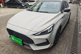 名爵 MG5 2021款 改款 180DVVT CVT青春豪华版