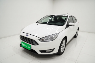 福特 福克斯 2017款 三厢 EcoBoost 125 自动超能风尚型智行版