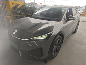 大众 ID.UNYX 与众 2024款 Pro 长续航版