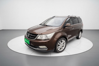 宝骏730 2016款 1.5L 手动舒适型 7座 国V