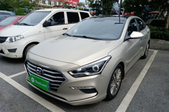 现代 名图 2017款 1.8L 自动尊贵型DLX 国V