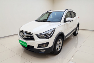 海马S5 2016款 1.5T CVT创享版