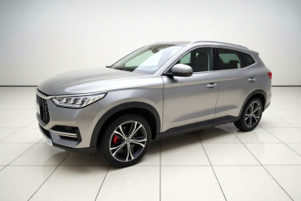 比亚迪 宋PLUS 2020款 1.5T 自动尊贵型