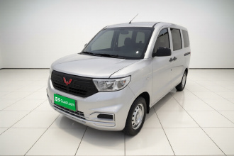 五菱汽车 五菱宏光V 2022款 1.5L劲取版电动助力LAR