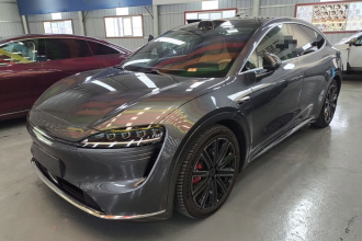 鸿蒙智行 智界R7 2025款 增程 331km Ultra
