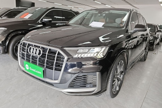 奥迪Q7 2021款 55 TFSI quattro S line运动型