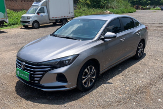 长安 逸动 2021款 PLUS 1.6L GDI 手动豪华型