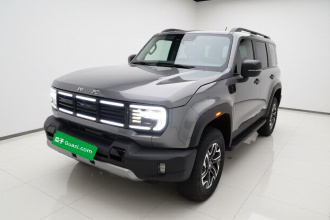 北京越野BJ40 2026款 2.0T 巨幕标准版