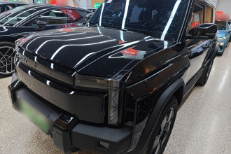 奇瑞 风云X3 PLUS 2025款 401两驱智领版