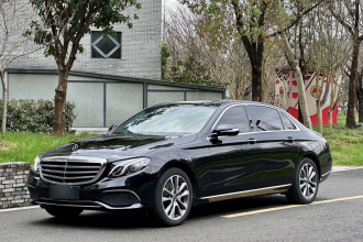 奔驰E级 2020款 改款 E 260 L