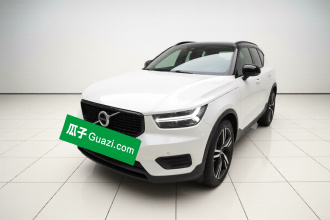 沃尔沃XC40 2022款 T4 四驱智远运动版