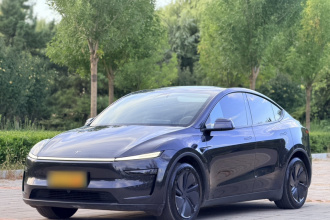 特斯拉 Model Y 2025款 后轮驱动版