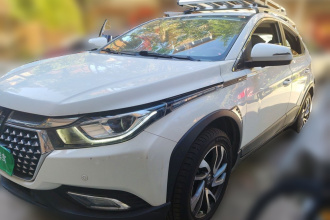 纳智捷 U5 SUV 2017款 1.6L 手动爵士版