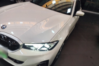 宝马i3 2024款 eDrive 35 L