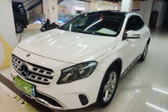 奔驰GLA 2018款 GLA 200 动感型