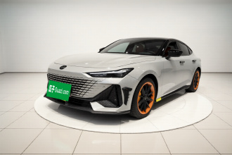 长安UNI-V 2022款 1.5T 尊贵型