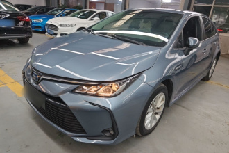 丰田 卡罗拉 2021款 双擎 1.8L E-CVT精英版