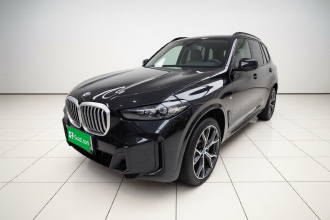 宝马X5 2023款 xDrive 30Li 尊享型M运动曜夜套装