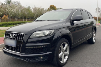 奥迪Q7 2014款 40 TFSI 运动型