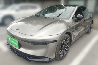 极氪007 2024款 后驱增强版 75kWh