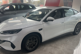 比亚迪 海豹06新能源 2025款 DM-i 智驾版 80KM豪华型