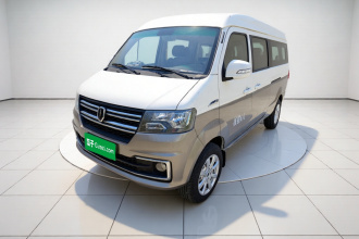 金杯 新海狮X30L 2024款 冠军版 客车 5/6/7座 中央空调