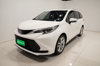 丰田 赛那SIENNA 2023款 2.5L混动 至尊版