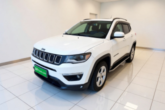 Jeep 指南者 2017款 200T 自动家享版