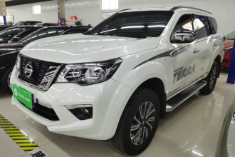 日产 途达 2020款 2.5L XL Upper 自动两驱豪华版